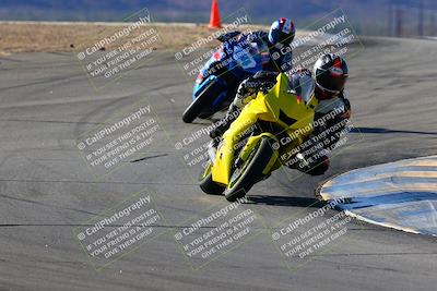 media/Jan-09-2022-SoCal Trackdays (Sun) [[2b1fec8404]]/Turns 9 and 8 (920am)/